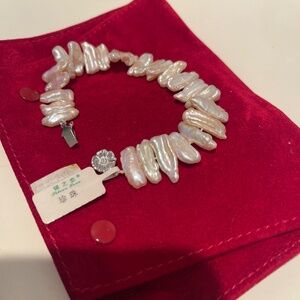 sweet water pearl bracelet